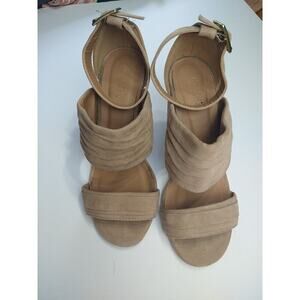 $ Charlotte Russe Brown Ankle Strap Open Toe Heeled Sandals. Size 7